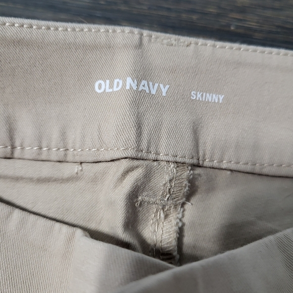 2 - Pair Old Navy Kahki Pants -Size 4 - Picture 3 of 5